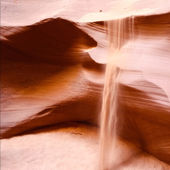 Meet your Posher, Beatriz - Picture 2 of 3